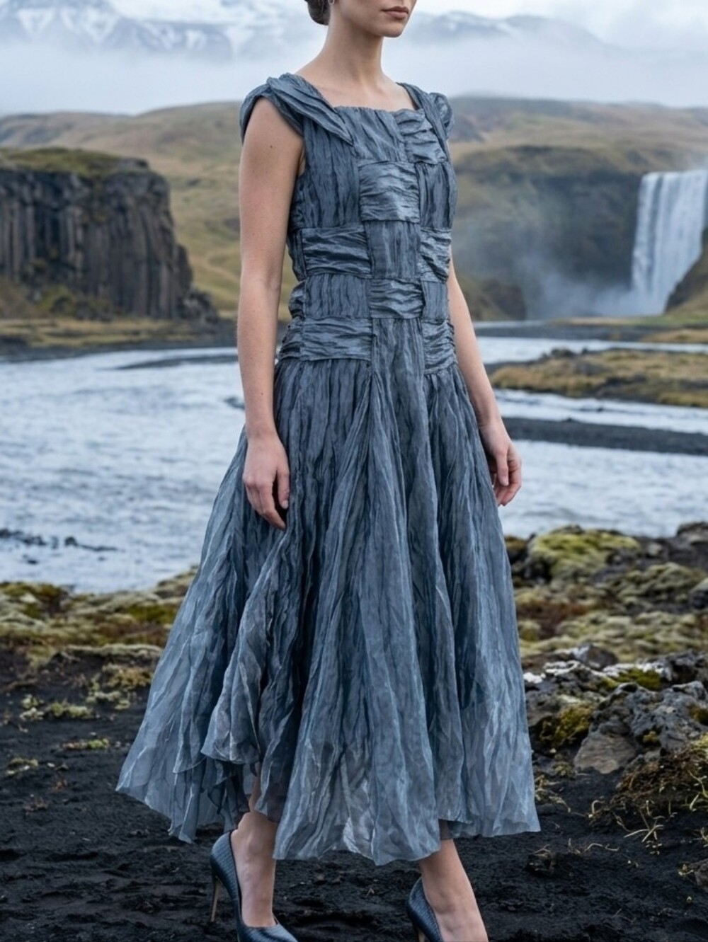 Anett Rostel Silvery Blue Textured Silk Taffeta Formal Prom Bridesmaid Dress